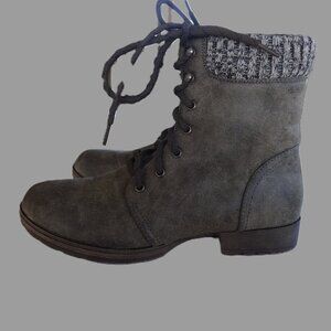 Just Fab  Nyaling women's size 9 Grey ankle boot, faux leather, heel top sock